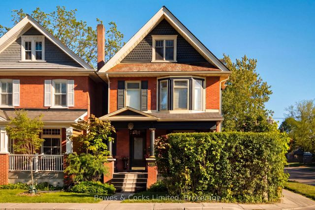 599 Gilmour Street